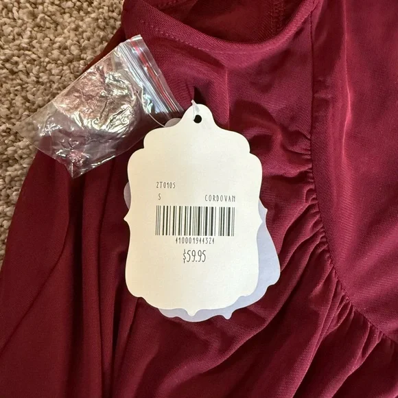 ALTAR’D STATE Burgundy Lace Sleeveless Top - Picture 3 of 3